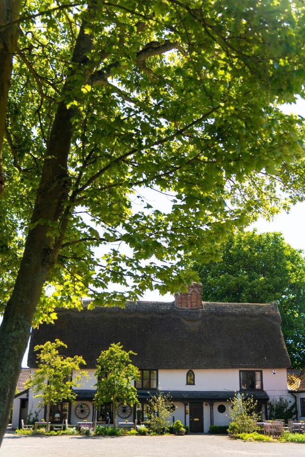 The Black Bull Inn Balsham Exterior foto