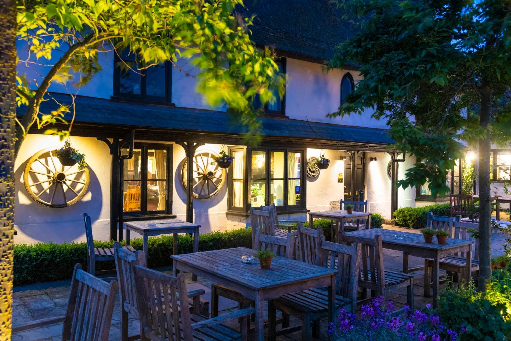 The Black Bull Inn Balsham Exterior foto